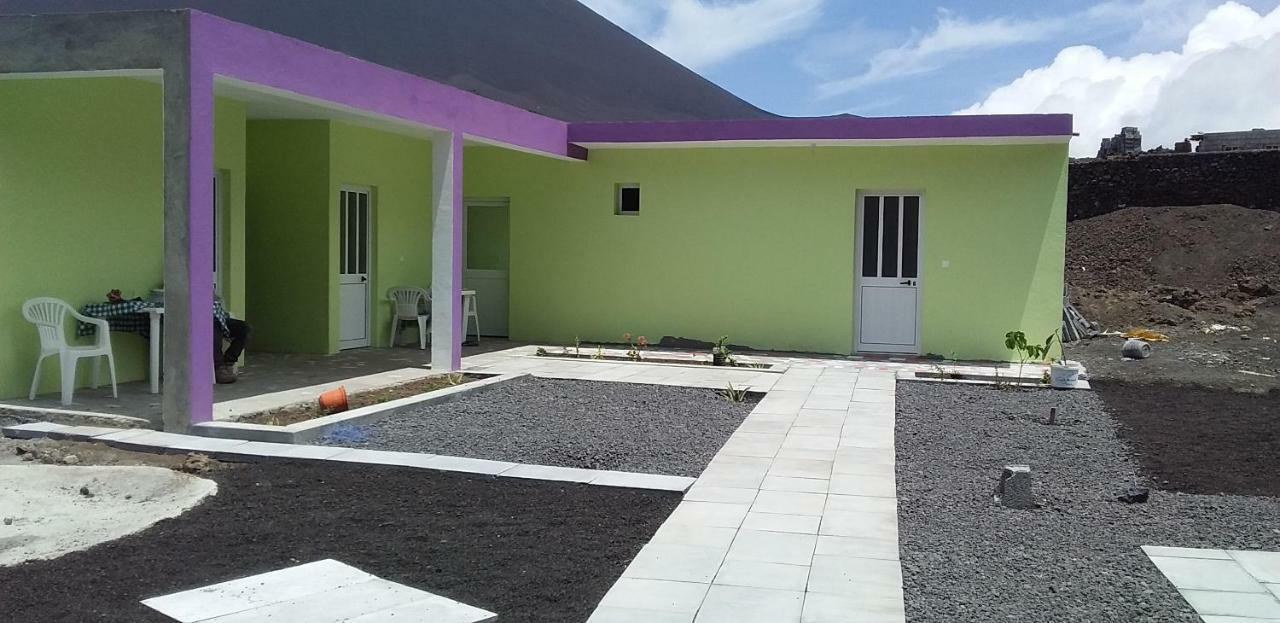 Отель Casa Helena Portela Экстерьер фото